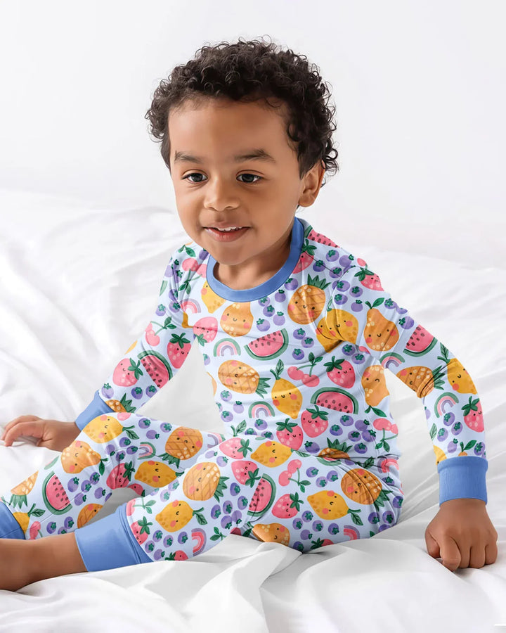 Zweiteiliges Langarm-Pyjama-Set mit Sommerfrüchten