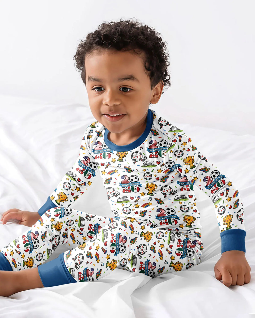 Zweiteiliges Langarm-Pyjama-Set mit Sommerfrüchten