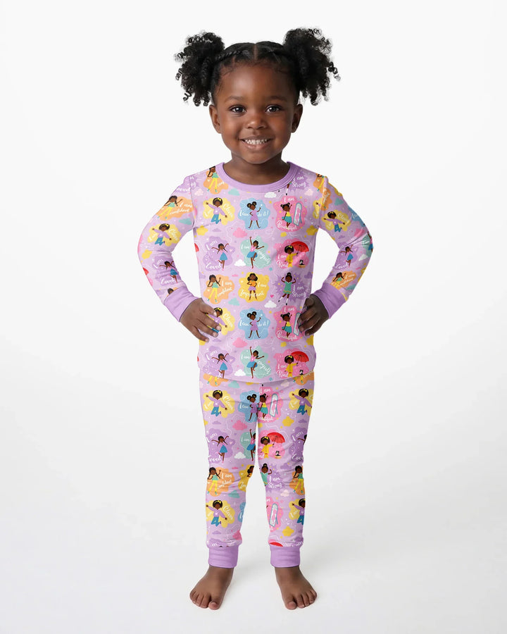 Zweiteiliges Langarm-Pyjama-Set mit Sommerfrüchten