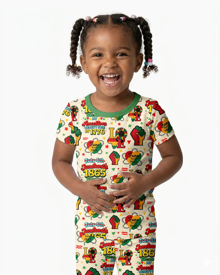 Zweiteiliges, kurzärmliges Pyjama-Set mit Marienkäfern