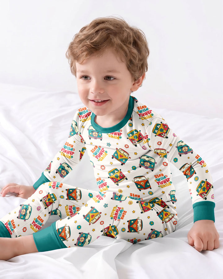Zweiteiliges Langarm-Pyjama-Set mit Sommerfrüchten