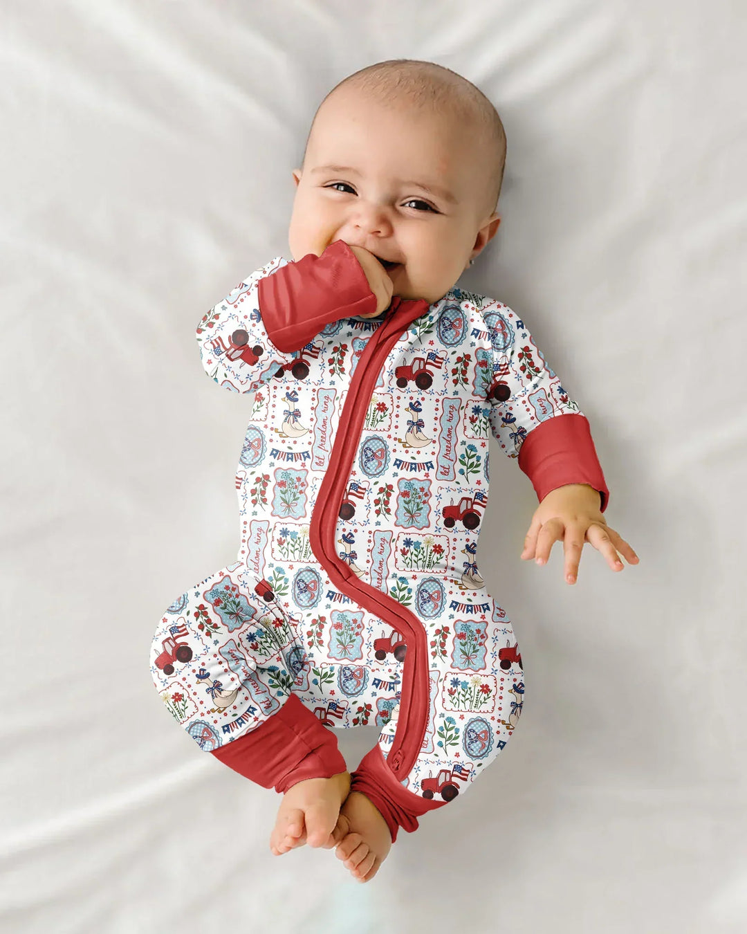 Gerippte Babykleidung mit individuellem Foto - Weich &amp; Skizzenhaft