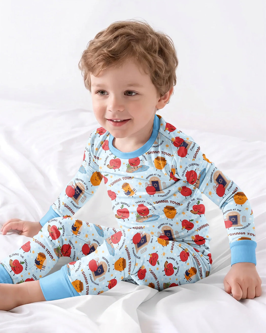Zweiteiliges Langarm-Pyjama-Set mit Sommerfrüchten