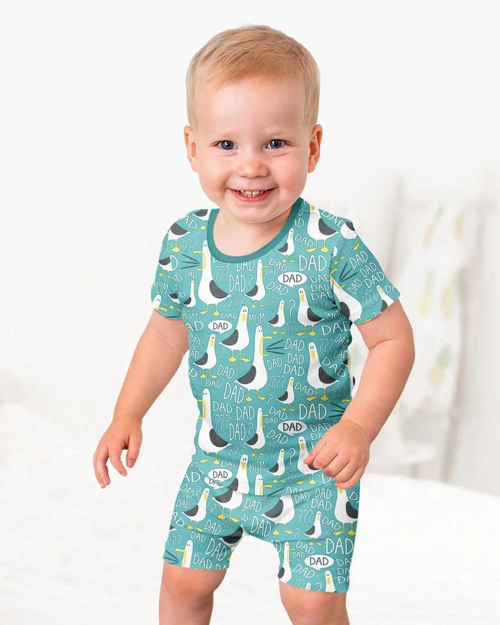 Template Zweiteiliges Pyjama-Set mit kurzen Ärmeln und Shorts
