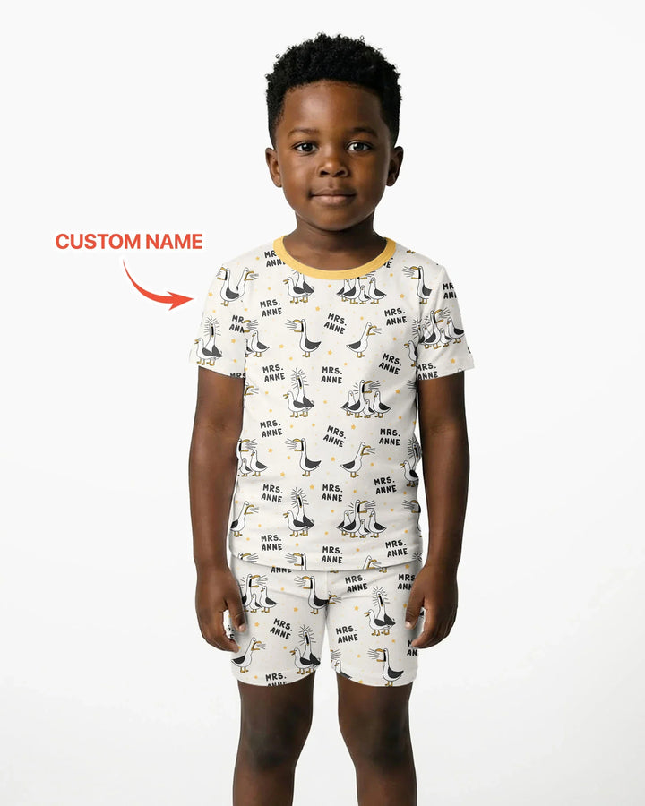 Zweiteiliges Pyjama-Set mit kurzen Ärmeln und Shorts im Sommer-Design