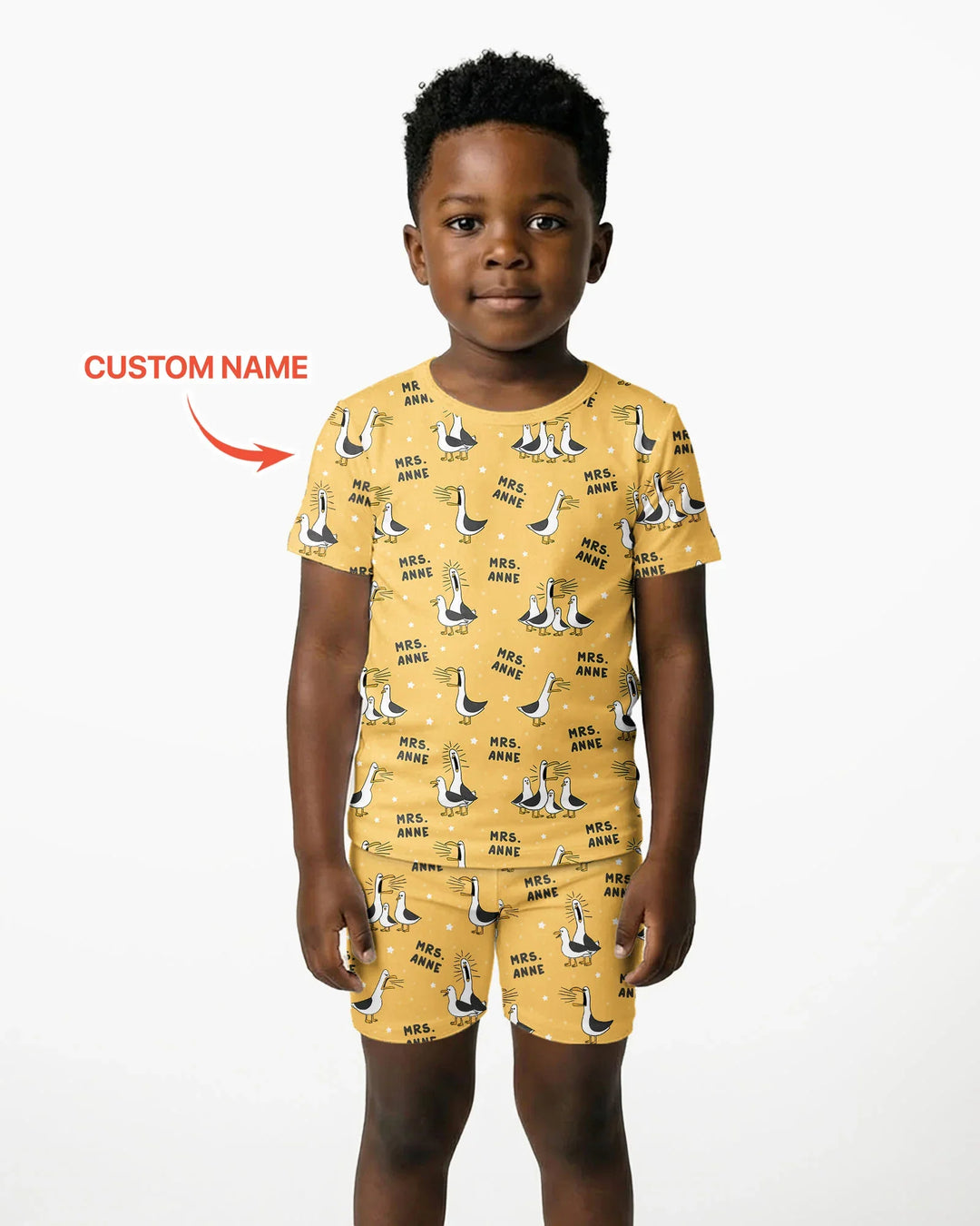 Zweiteiliges Pyjama-Set mit kurzen Ärmeln und Shorts im Sommer-Design