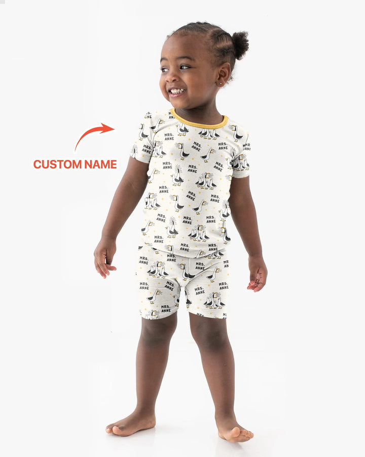 Zweiteiliges Pyjama-Set mit kurzen Ärmeln und Shorts im Sommer-Design