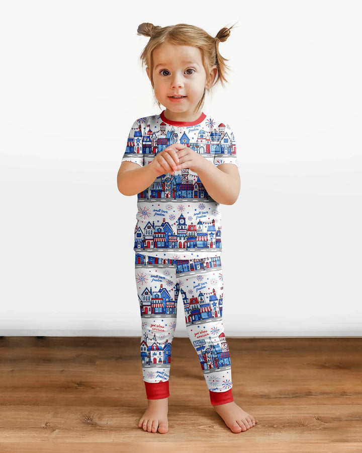 Zweiteiliges, kurzärmliges Pyjama-Set mit Marienkäfern