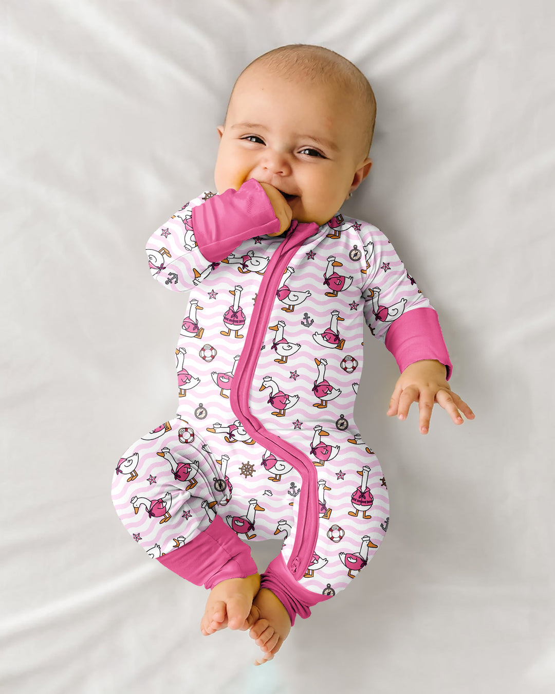 Gerippte Babykleidung mit individuellem Foto - Weich &amp; Skizzenhaft