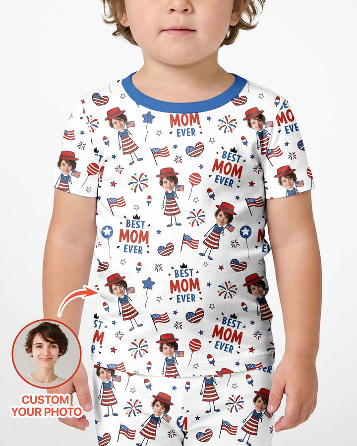 Zweiteiliges Pyjama-Set mit kurzen Ärmeln und Shorts im Sommer-Design