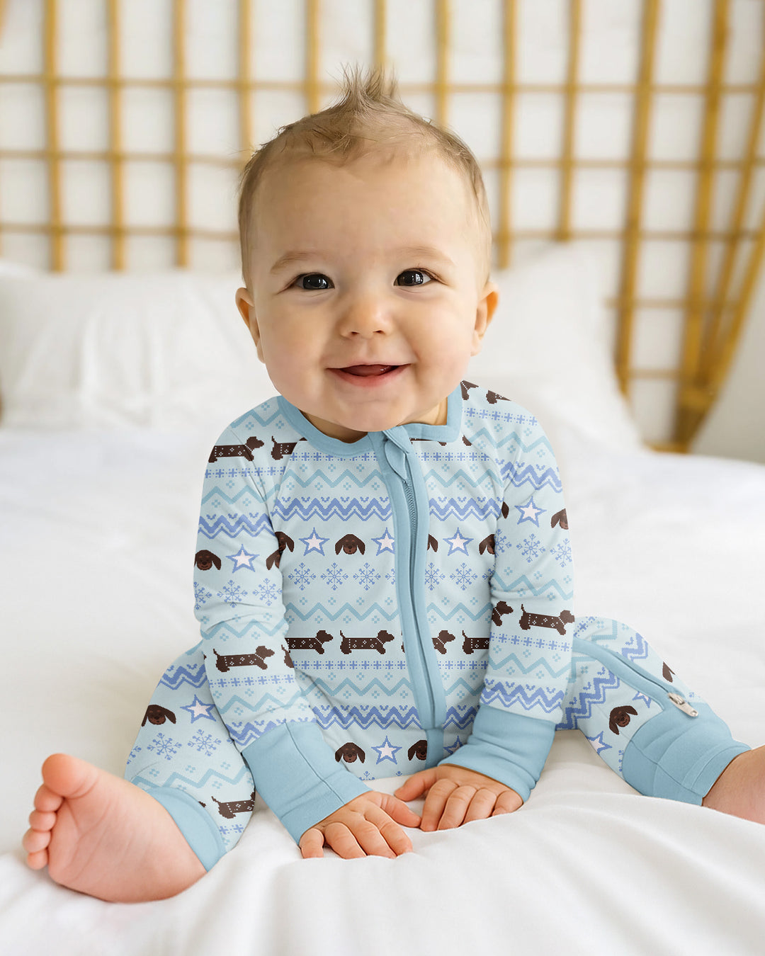 Dachshund Winter Fair Isle Bamboo Convertible Zippy