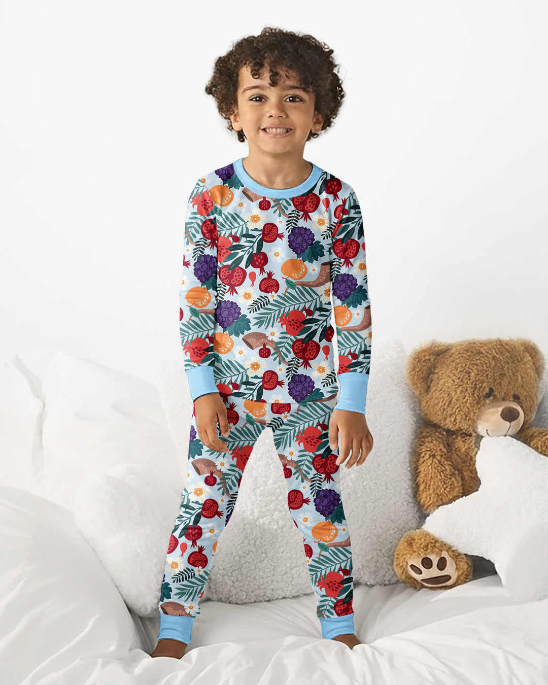 Zweiteiliges Langarm-Pyjama-Set mit Sommerfrüchten