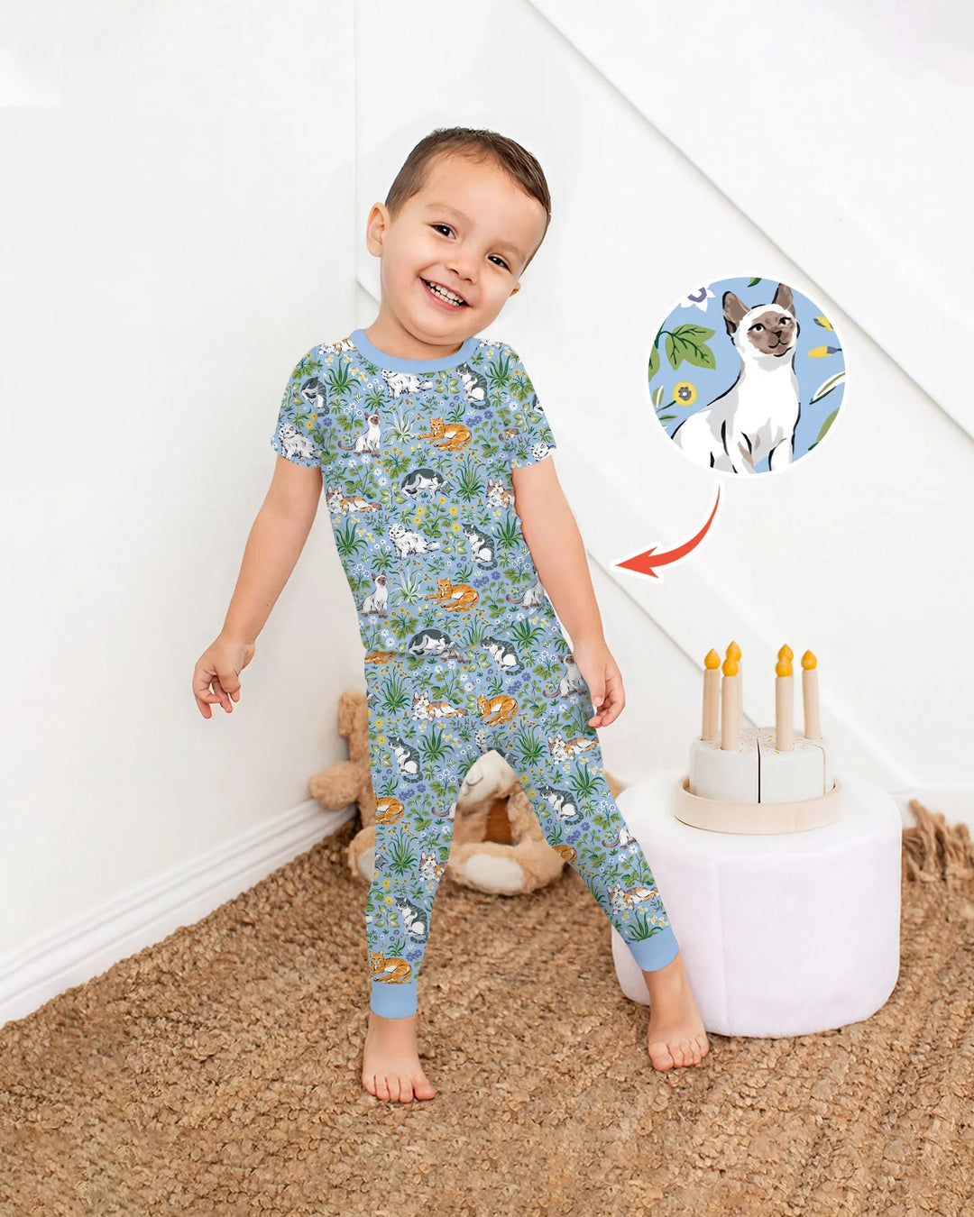 Zweiteiliges, kurzärmliges Pyjama-Set mit Marienkäfern