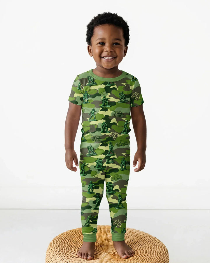 Zweiteiliges, kurzärmliges Pyjama-Set mit Marienkäfern