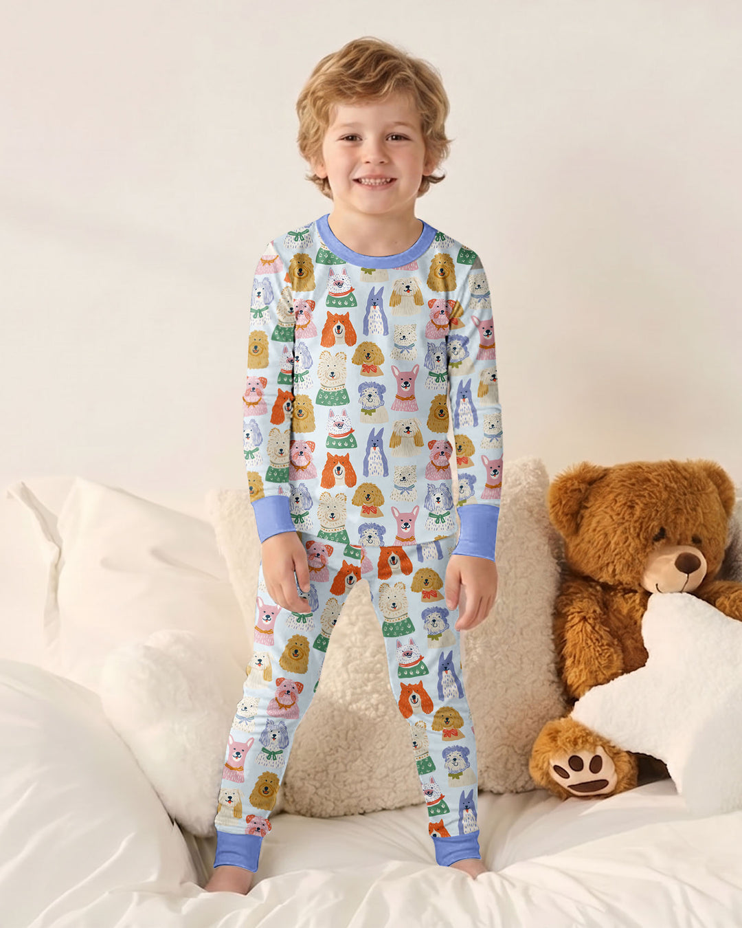 Zweiteiliges Langarm-Pyjama-Set mit Sommerfrüchten