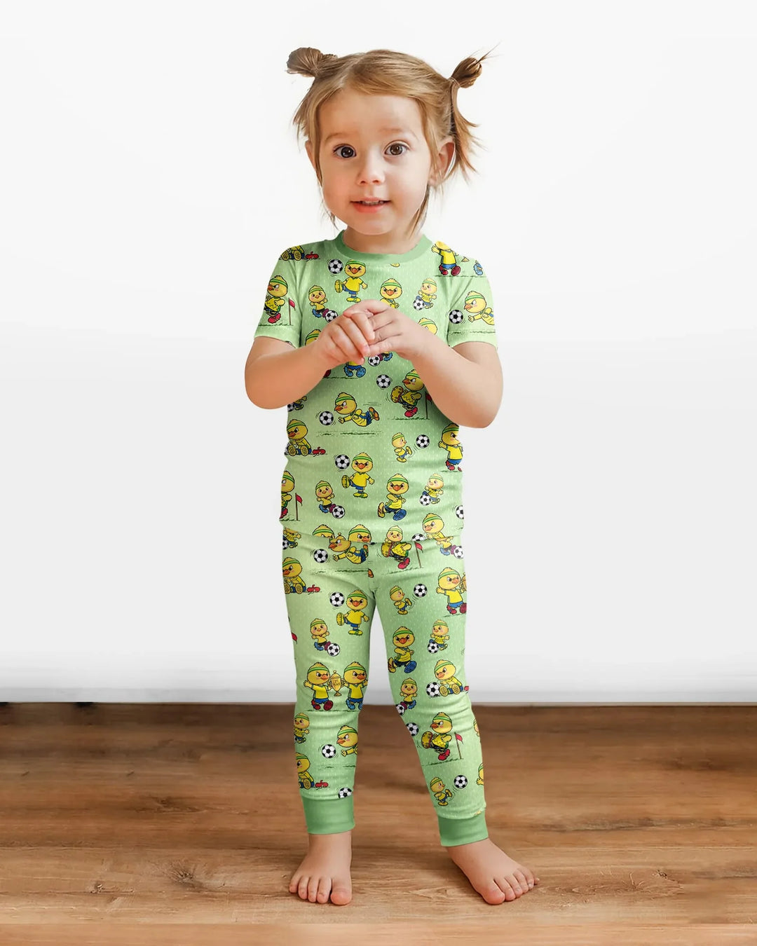 Zweiteiliges, kurzärmliges Pyjama-Set mit Marienkäfern