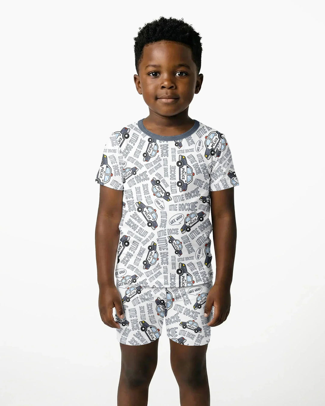 Template Zweiteiliges Pyjama-Set mit kurzen Ärmeln und Shorts