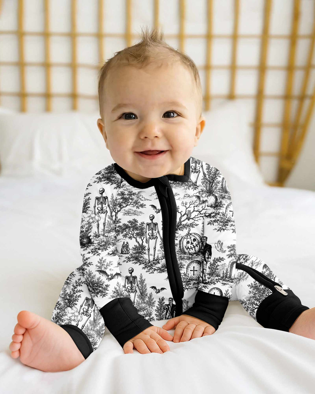Spooky Halloween Toile Bamboo Convertible Zippy