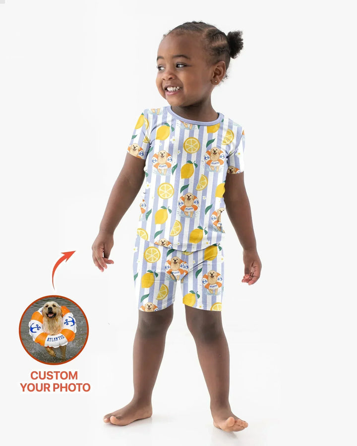 Zweiteiliges Pyjama-Set mit kurzen Ärmeln und Shorts im Sommer-Design