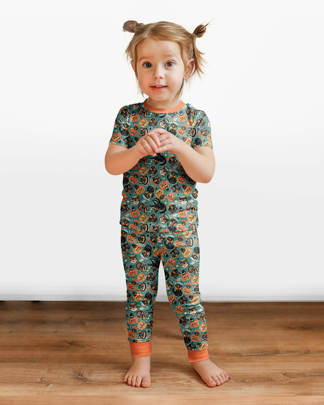 Retro Black Cat Witch Pumpkin Halloween Bamboo Two Piece Short Sleeve Pajama Set