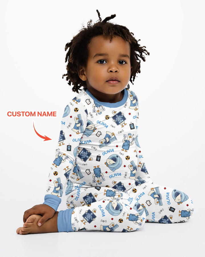 Zweiteiliges Langarm-Pyjama-Set mit Sommerfrüchten