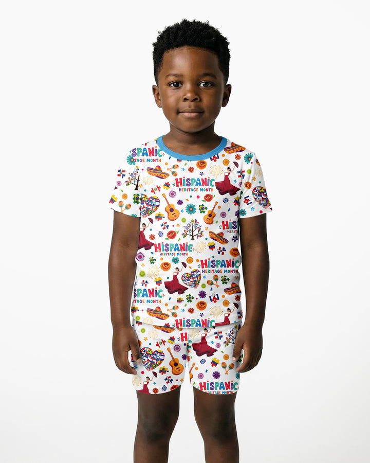 Template Zweiteiliges Pyjama-Set mit kurzen Ärmeln und Shorts