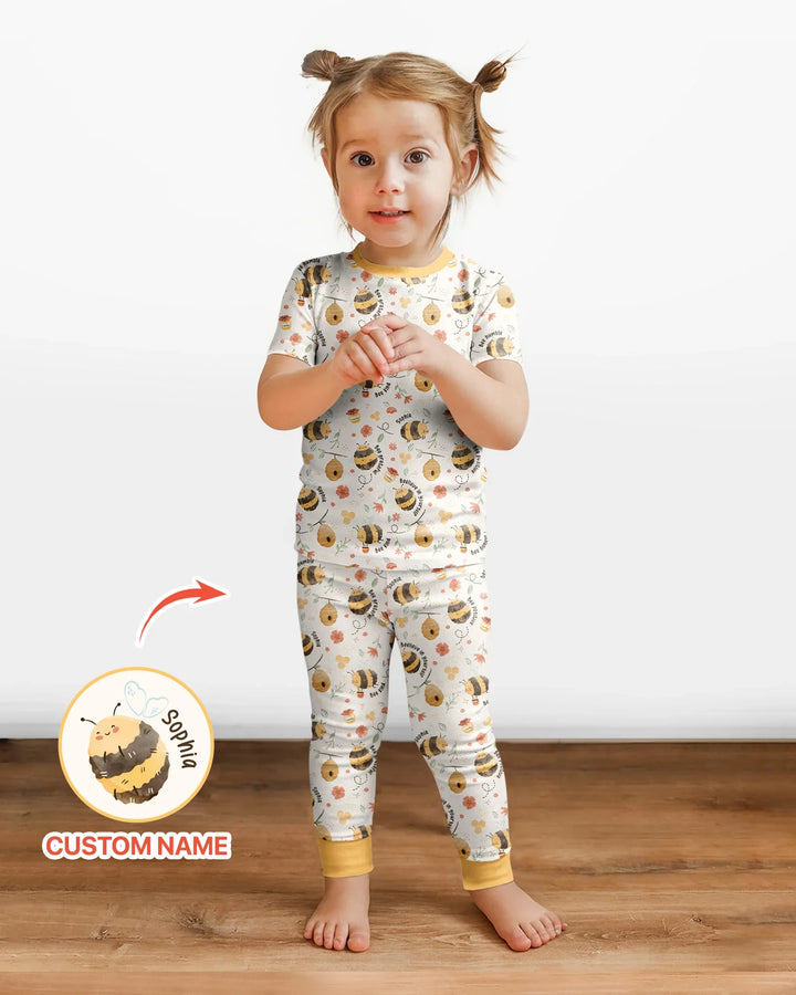 Zweiteiliges, kurzärmliges Pyjama-Set mit Marienkäfern