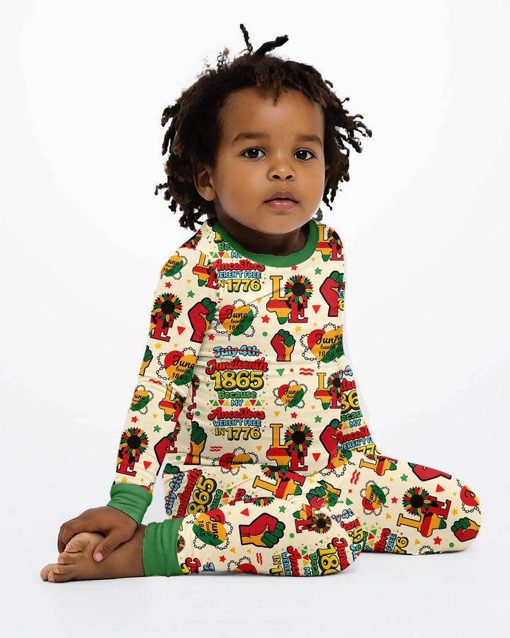 Zweiteiliges Langarm-Pyjama-Set mit Sommerfrüchten