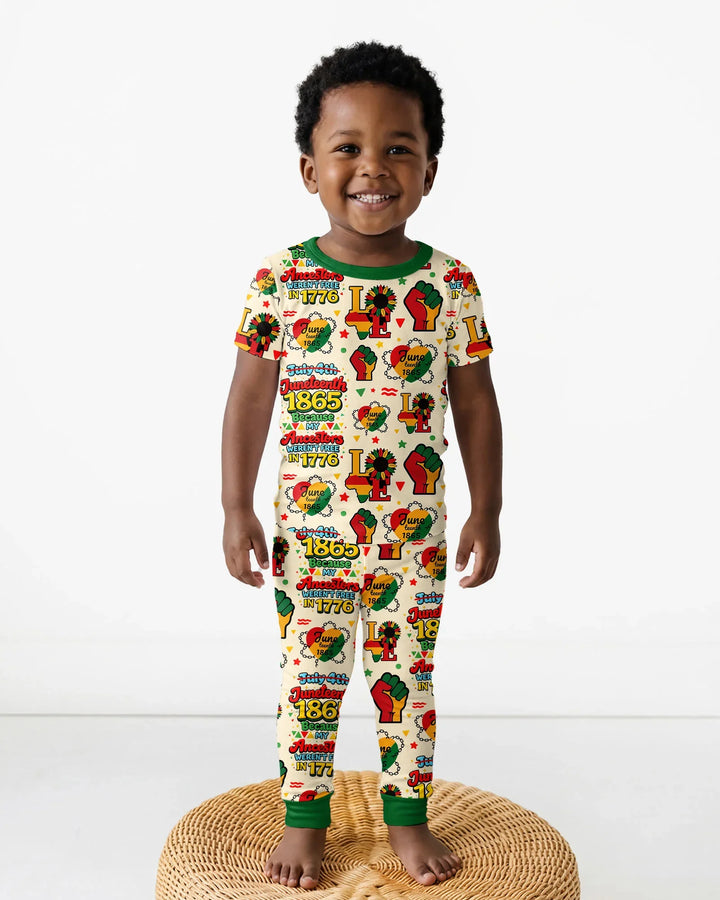 Zweiteiliges, kurzärmliges Pyjama-Set mit Marienkäfern
