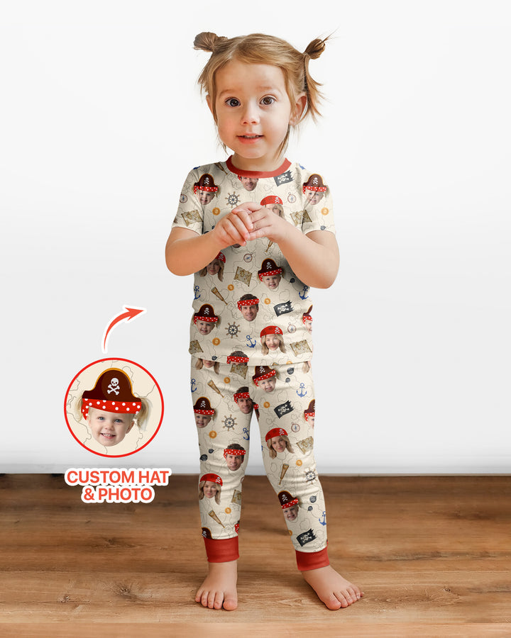Zweiteiliges, kurzärmliges Pyjama-Set mit Marienkäfern