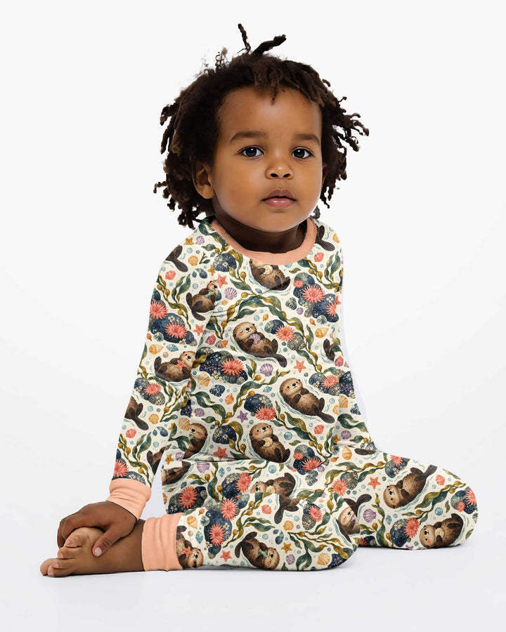 Otterly Dreamy Bamboo Two Piece Long Sleeve Pajama Set