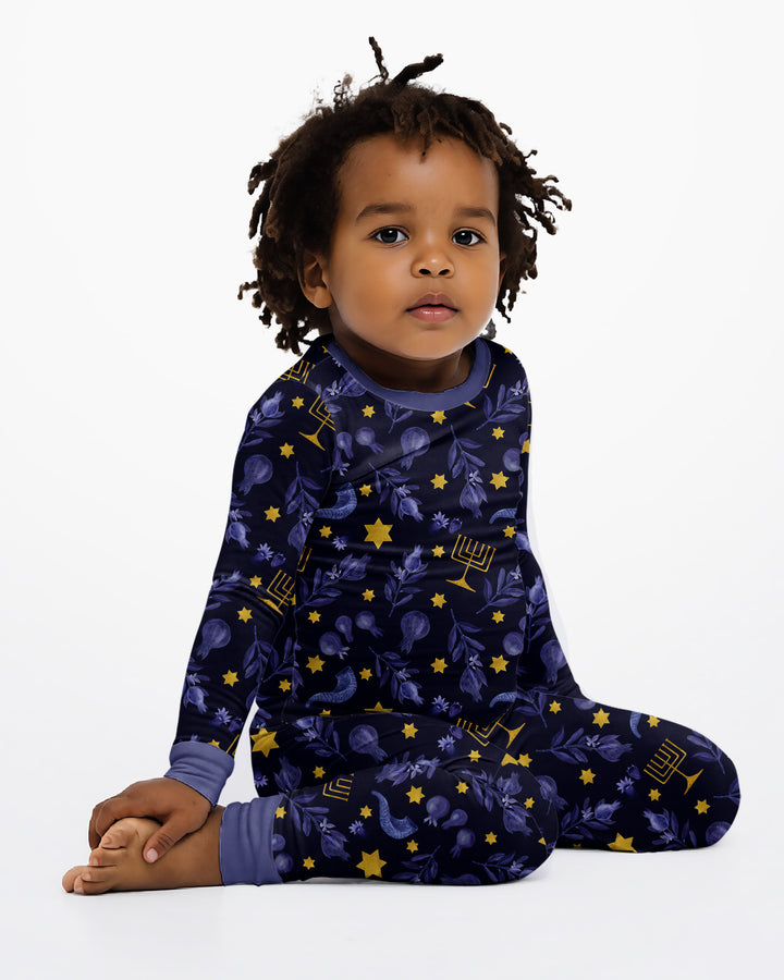 Zweiteiliges Langarm-Pyjama-Set mit Sommerfrüchten