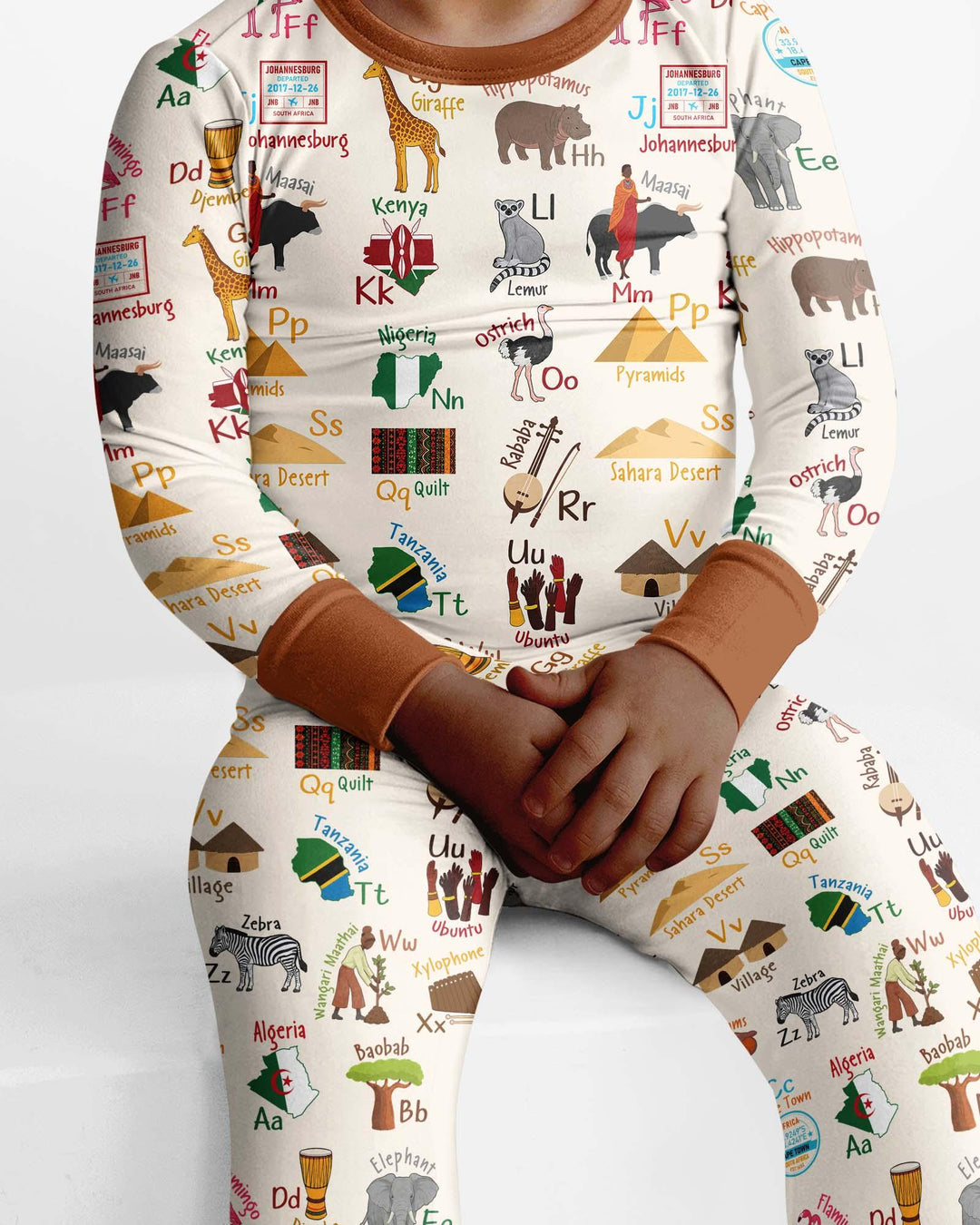 Zweiteiliges Langarm-Pyjama-Set mit Sommerfrüchten