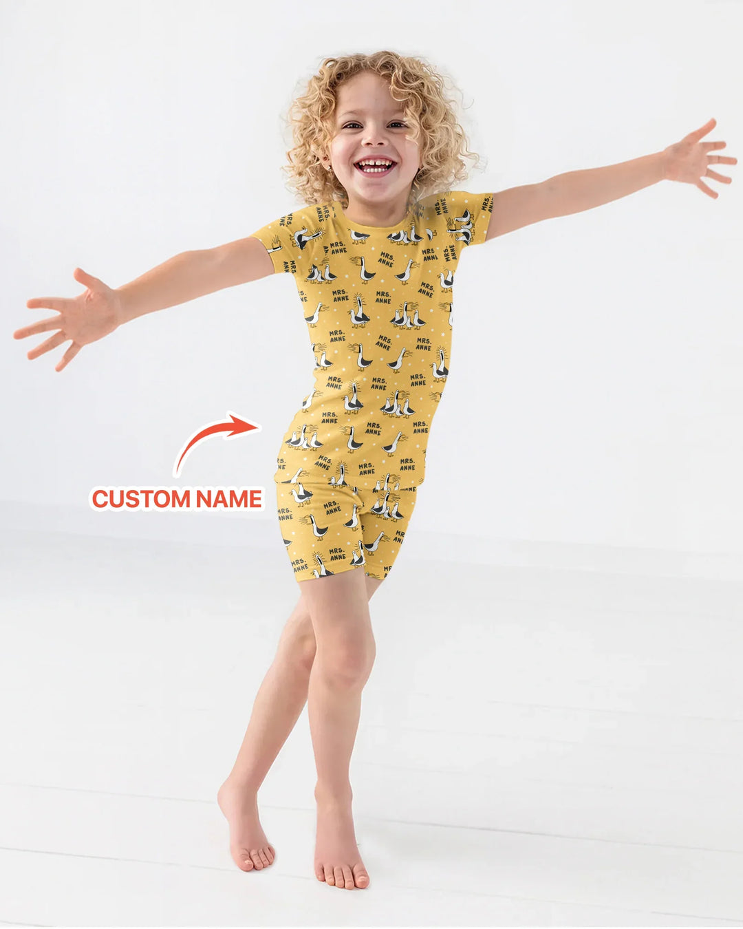 Zweiteiliges Pyjama-Set mit kurzen Ärmeln und Shorts im Sommer-Design