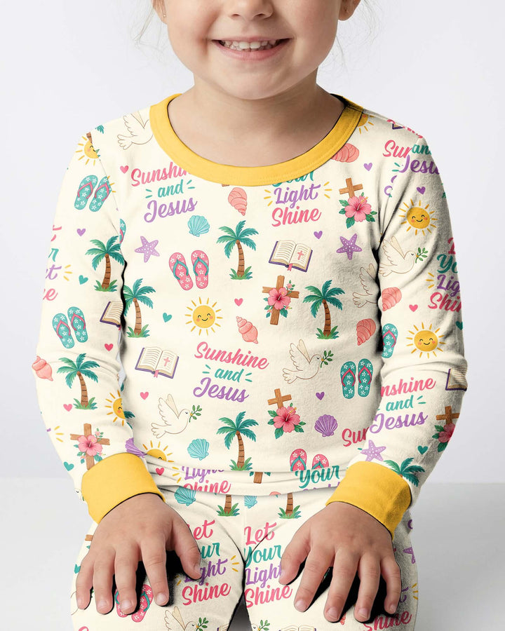 Zweiteiliges Langarm-Pyjama-Set mit Sommerfrüchten