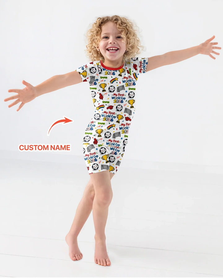 Zweiteiliges Pyjama-Set mit kurzen Ärmeln und Shorts im Sommer-Design