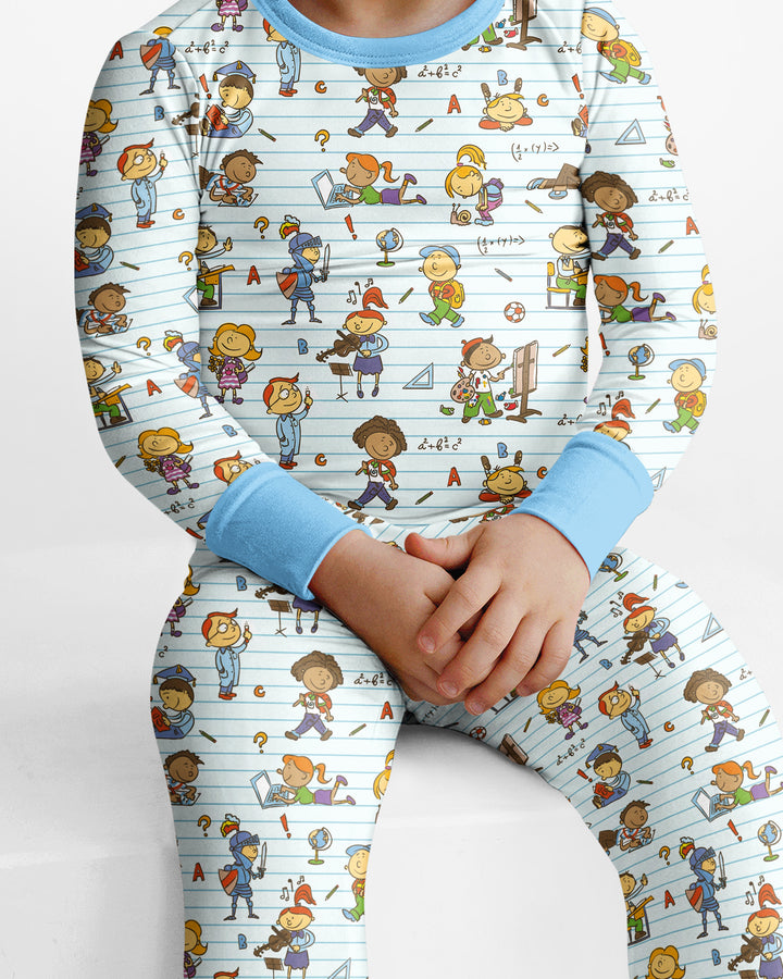 Zweiteiliges Langarm-Pyjama-Set mit Sommerfrüchten
