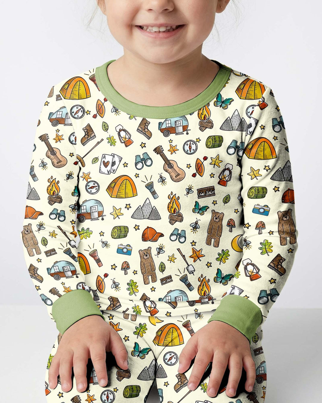 Zweiteiliges Langarm-Pyjama-Set mit Sommerfrüchten