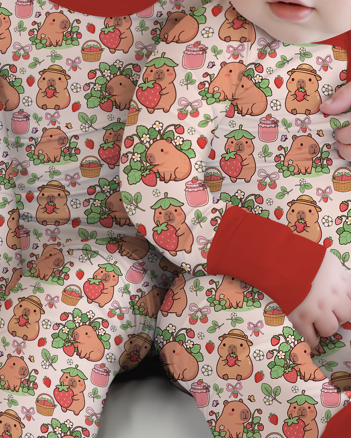 Capybara Strawberry Bamboo Convertible Zippy
