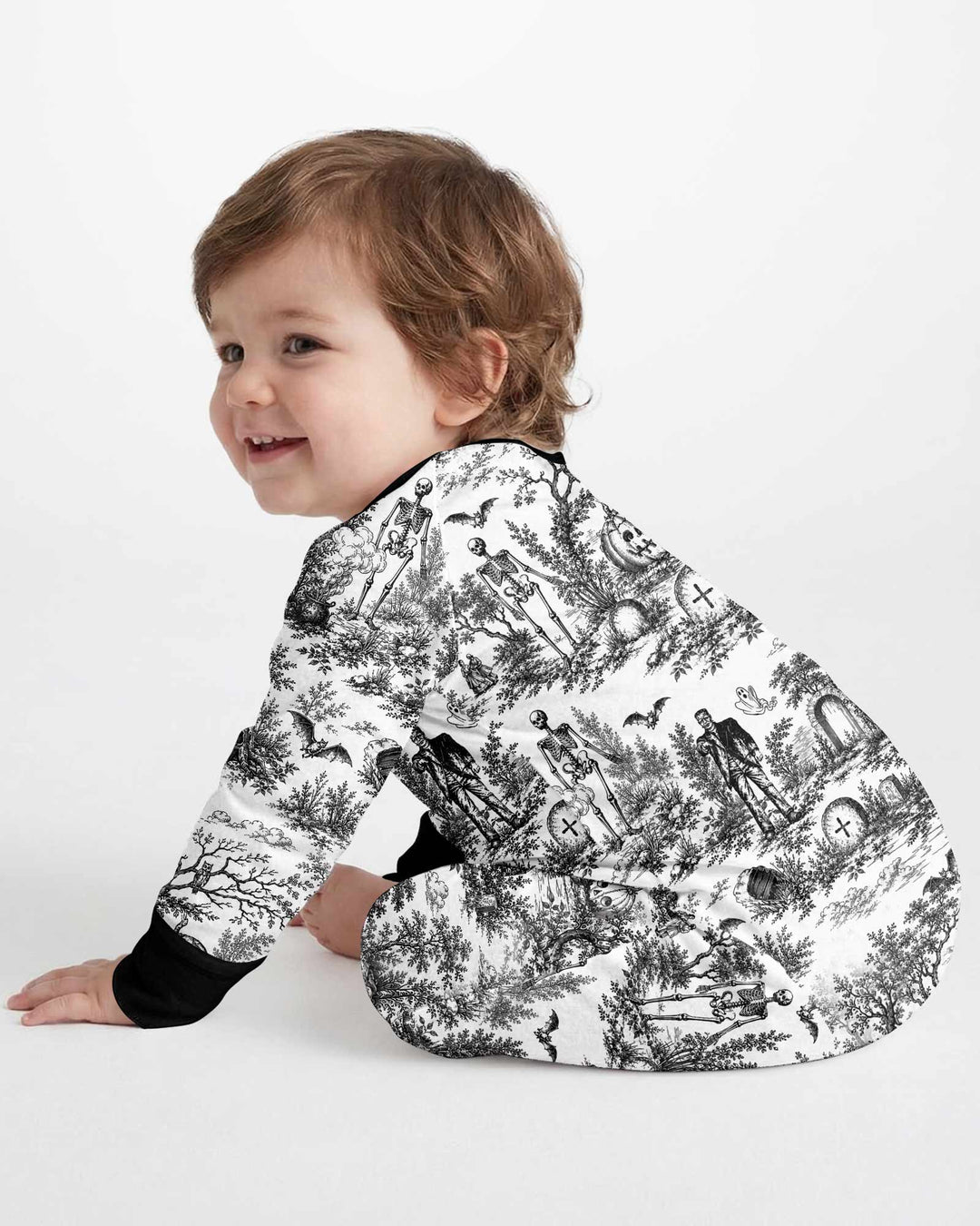Spooky Halloween Toile Bamboo Convertible Zippy