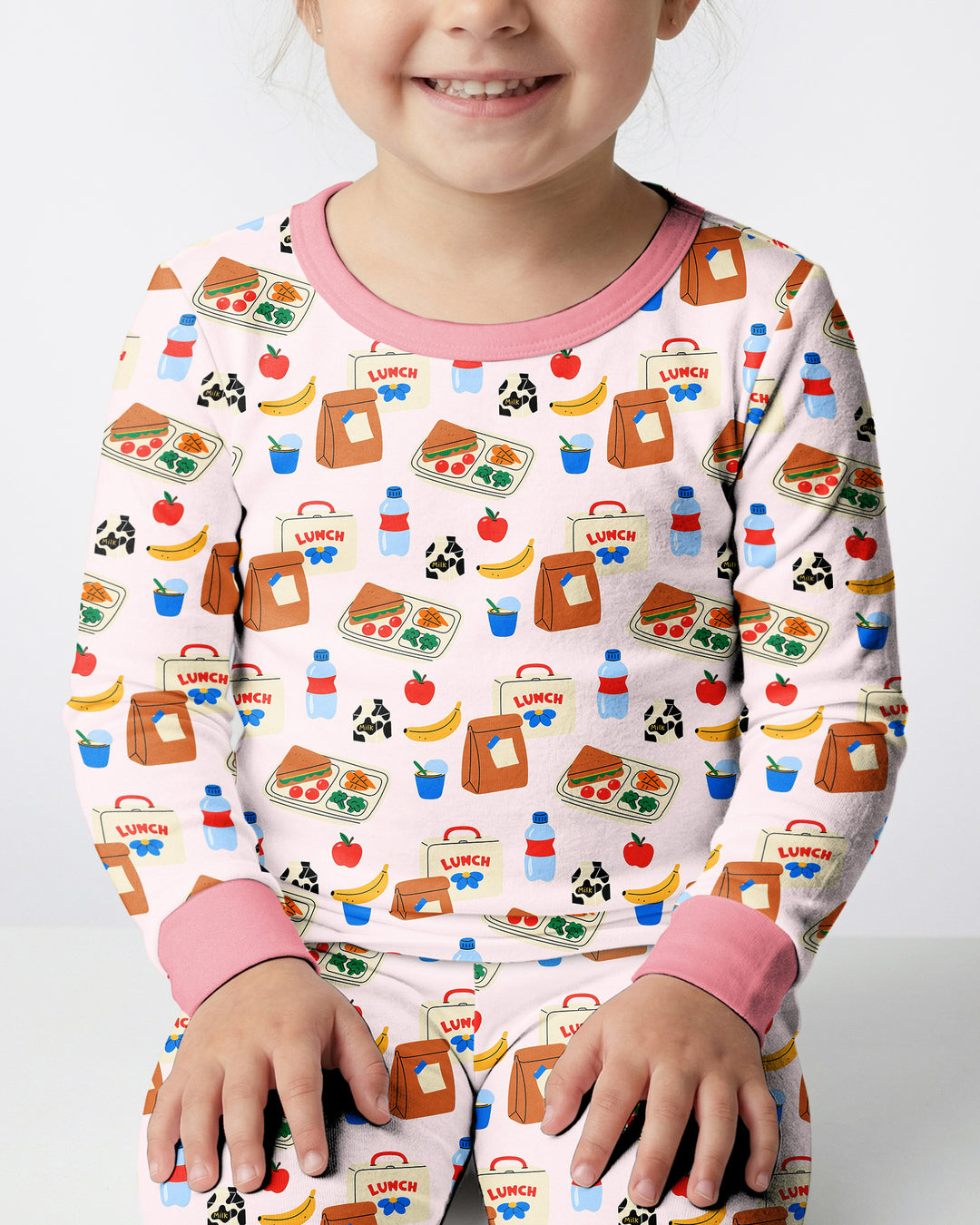 Zweiteiliges Langarm-Pyjama-Set mit Sommerfrüchten