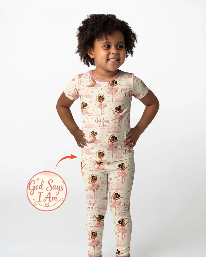 Zweiteiliges, kurzärmliges Pyjama-Set mit Marienkäfern