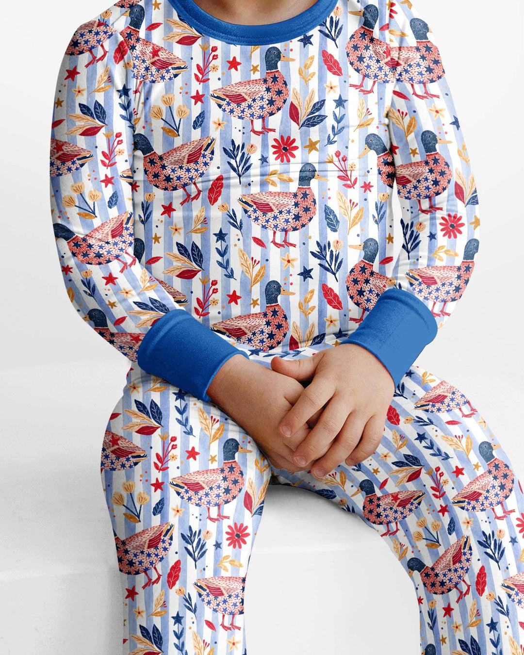 Zweiteiliges Langarm-Pyjama-Set mit Sommerfrüchten