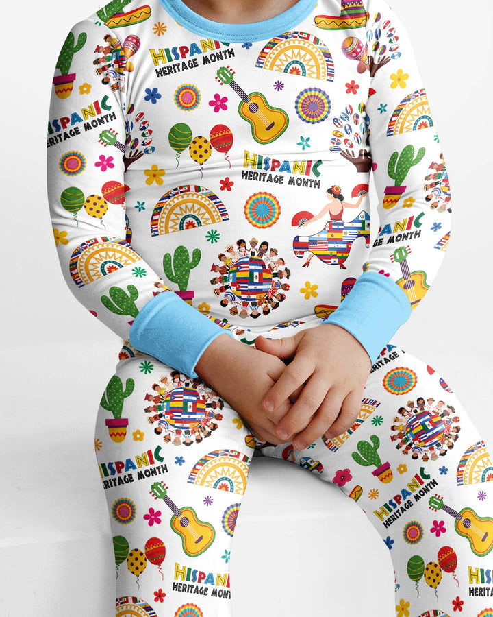 Zweiteiliges Langarm-Pyjama-Set mit Sommerfrüchten