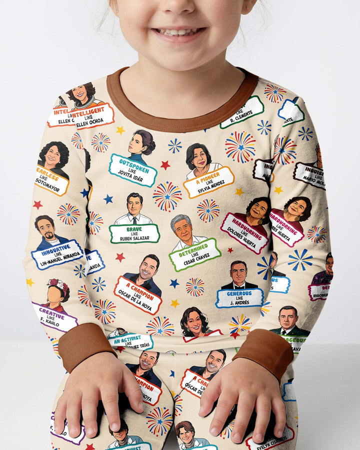 Zweiteiliges Langarm-Pyjama-Set mit Sommerfrüchten