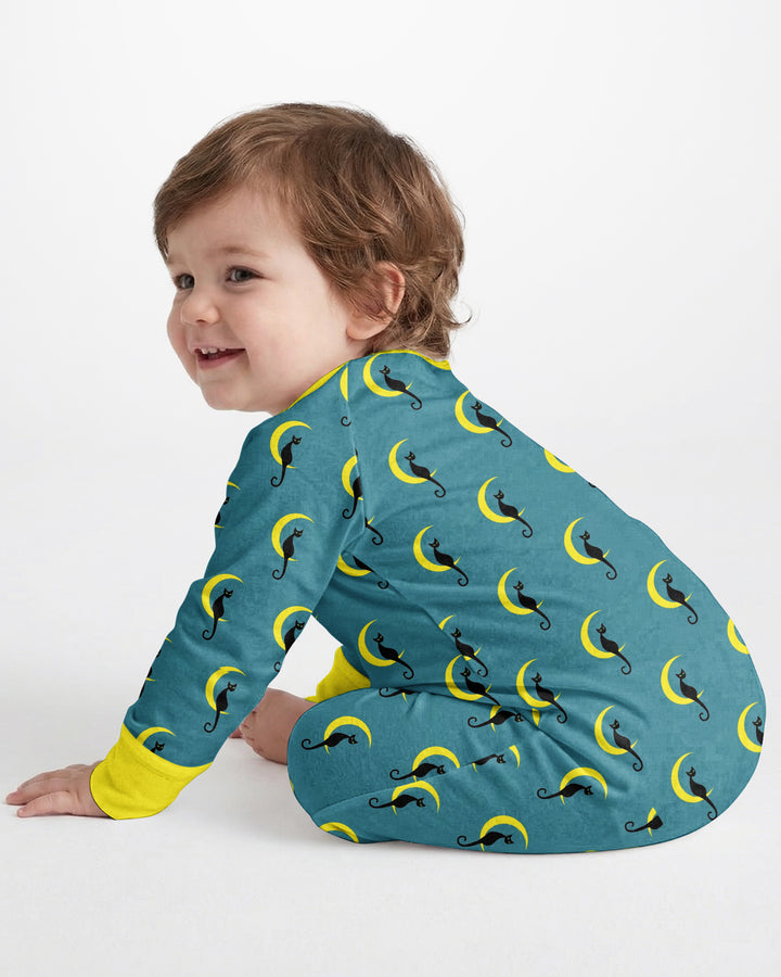 Black Cat Crescent Moon Celestial Night Bamboo Convertible Zippy