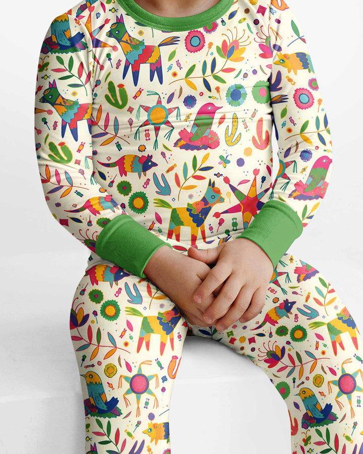 Party Piñatas Bamboo Two Piece Long Sleeve Pajama Set