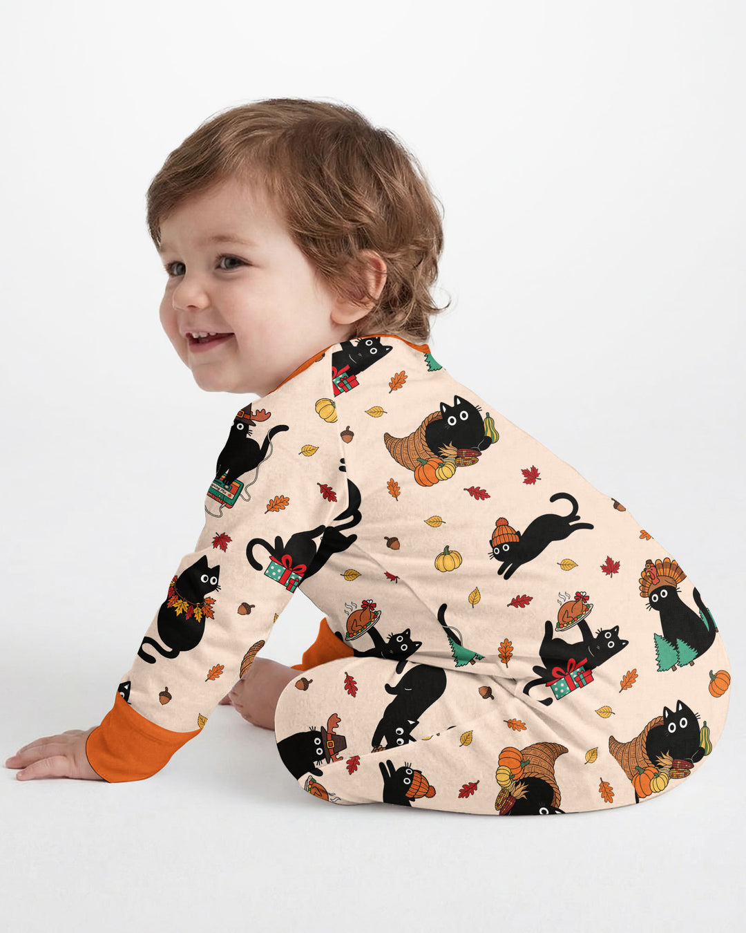Cozy Cat On Thanksgiving Bamboo Convertible Zippy