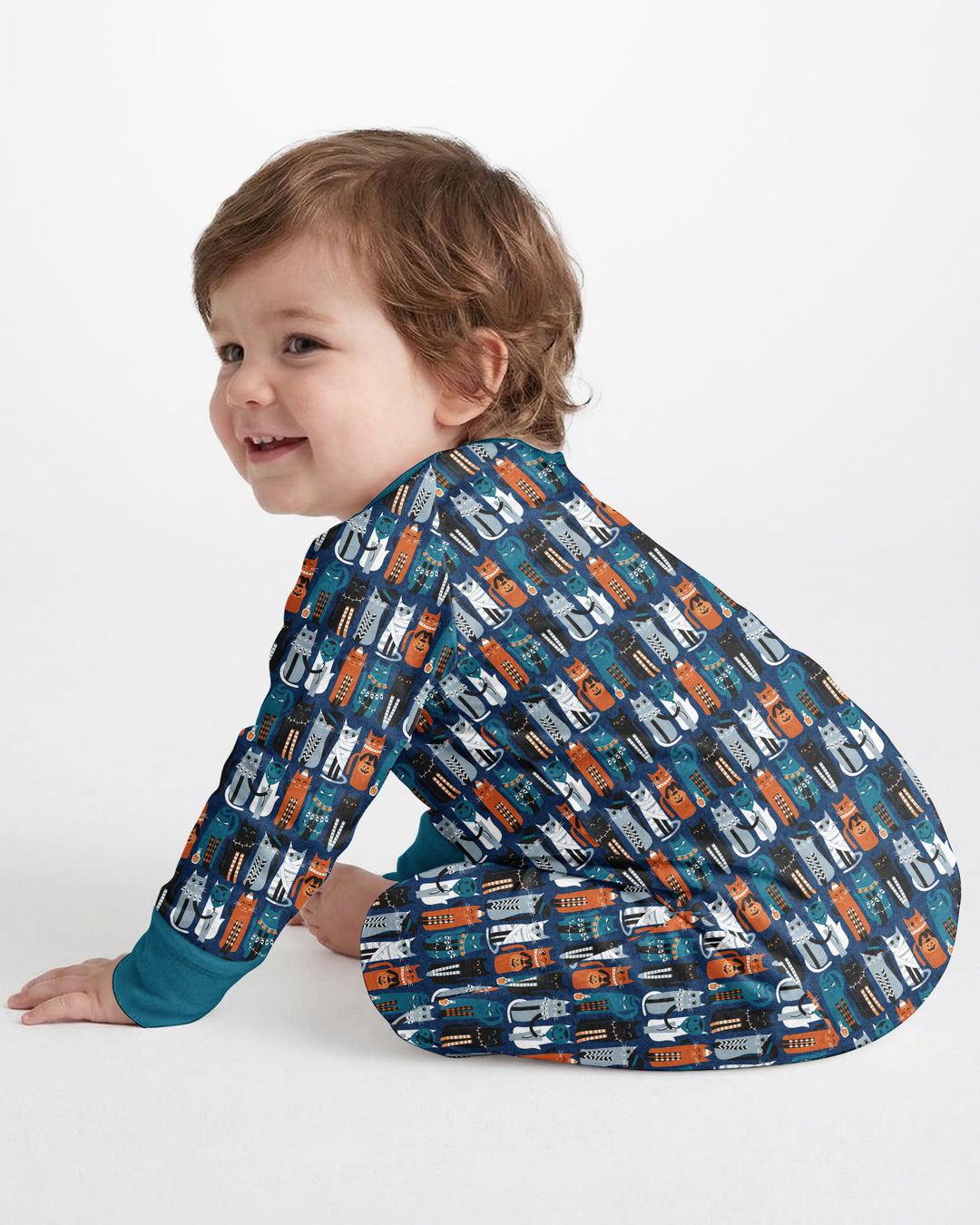 Retro Halloween Cat Bamboo Convertible Zippy