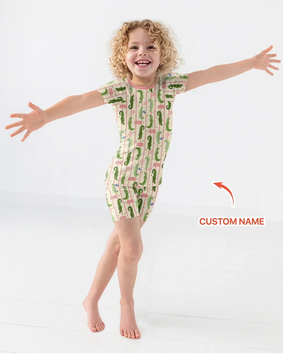 Zweiteiliges Pyjama-Set mit kurzen Ärmeln und Shorts im Sommer-Design
